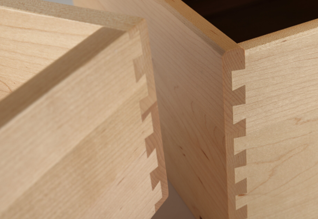 Beyond Quality Dovetail Drawer Box